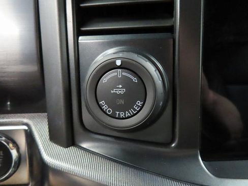 Used 2025 Ford F150 Lariat image 61