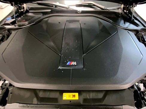 Used 2024 BMW i5 M60 w/ Executive Package image 30