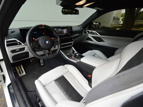 Used 2025 BMW M4 xDrive Competition AWD/4WD image 32