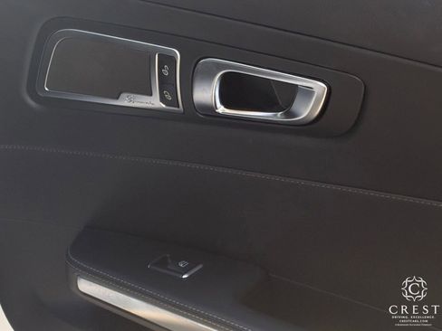 Used 2020 Mercedes-Benz AMG GT Roadster image 26