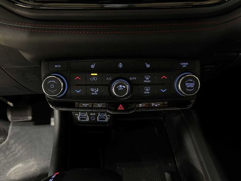 Used 2023 Dodge Durango R/T w/ Blacktop Package image 23