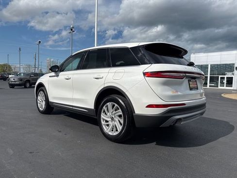 Used 2024 Lincoln Corsair AWD image 5