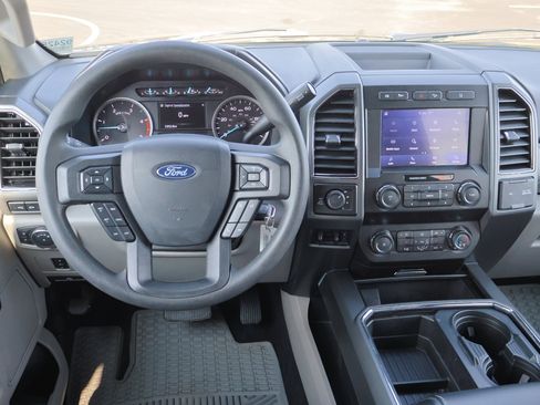 Used 2020 Ford F250 XLT w/ XLT Premium Package image 26