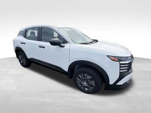 New 2026 Nissan Kicks S FWD image 2