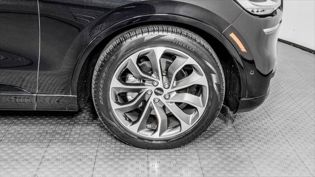 Used 2020 Lincoln Aviator Grand Touring w/ Equipment Group 302A AWD/4WD image 35