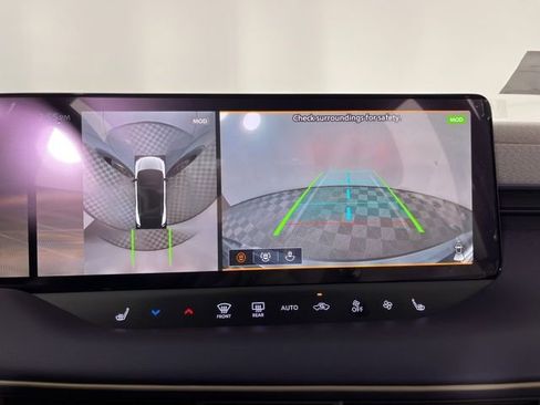 New 2026 Nissan Leaf Platinum+ w/ Cargo Package (Platinum+) image 25