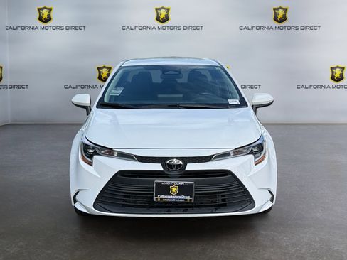 Used 2024 Toyota Corolla LE image 8