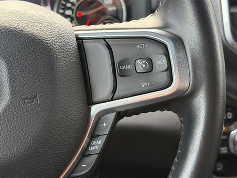 Used 2023 RAM 1500 Laramie image 28