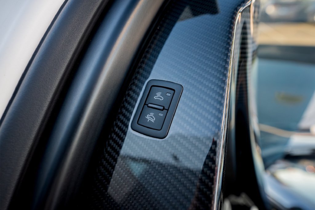 Used 2019 Lamborghini Aventador SVJ AWD/4WD image 44