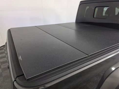 Used 2021 Jeep Gladiator Sport image 17