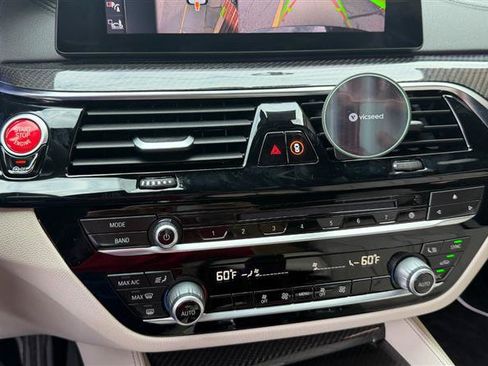 Used 2019 BMW M550i xDrive AWD/4WD image 35
