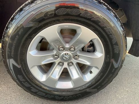 Certified 2023 RAM 1500 Laramie image 9