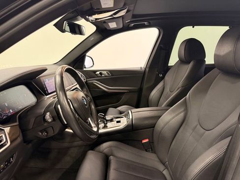 Used 2022 BMW X5 xDrive40i w/ Premium Package AWD/4WD image 12