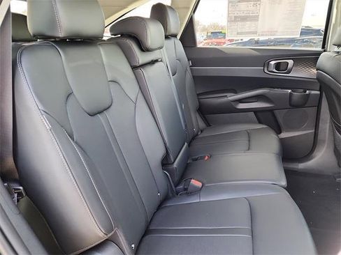 New 2026 Kia Sorento S w/ S Panoramic Sunroof Package image 19