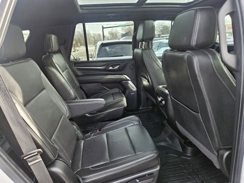 Used 2022 GMC Yukon Denali image 10