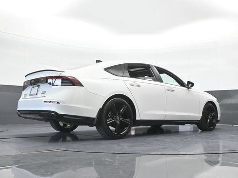 Used 2025 Honda Accord Sport image 60