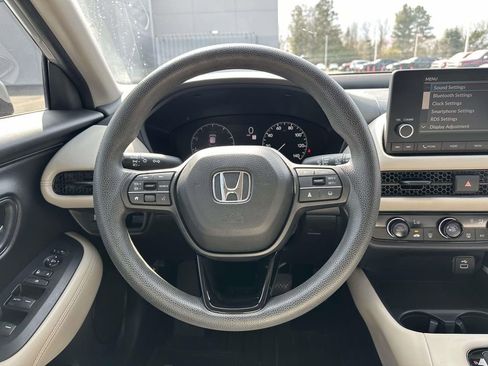 Certified 2023 Honda HR-V LX image 11