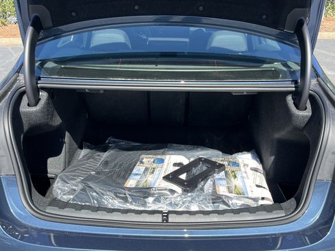 New 2026 BMW 330i Sedan w/ Premium Package image 27