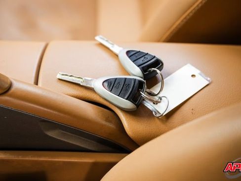 Used 2007 Porsche Cayman RWD image 66
