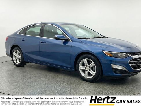 Used 2024 Chevrolet Malibu LT image 1