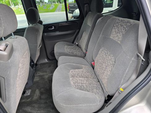 Used 2003 GMC Envoy SLE AWD/4WD image 18