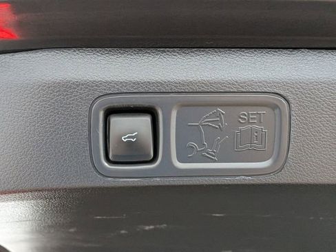 Certified 2022 Ford Expedition Max Limited image 21