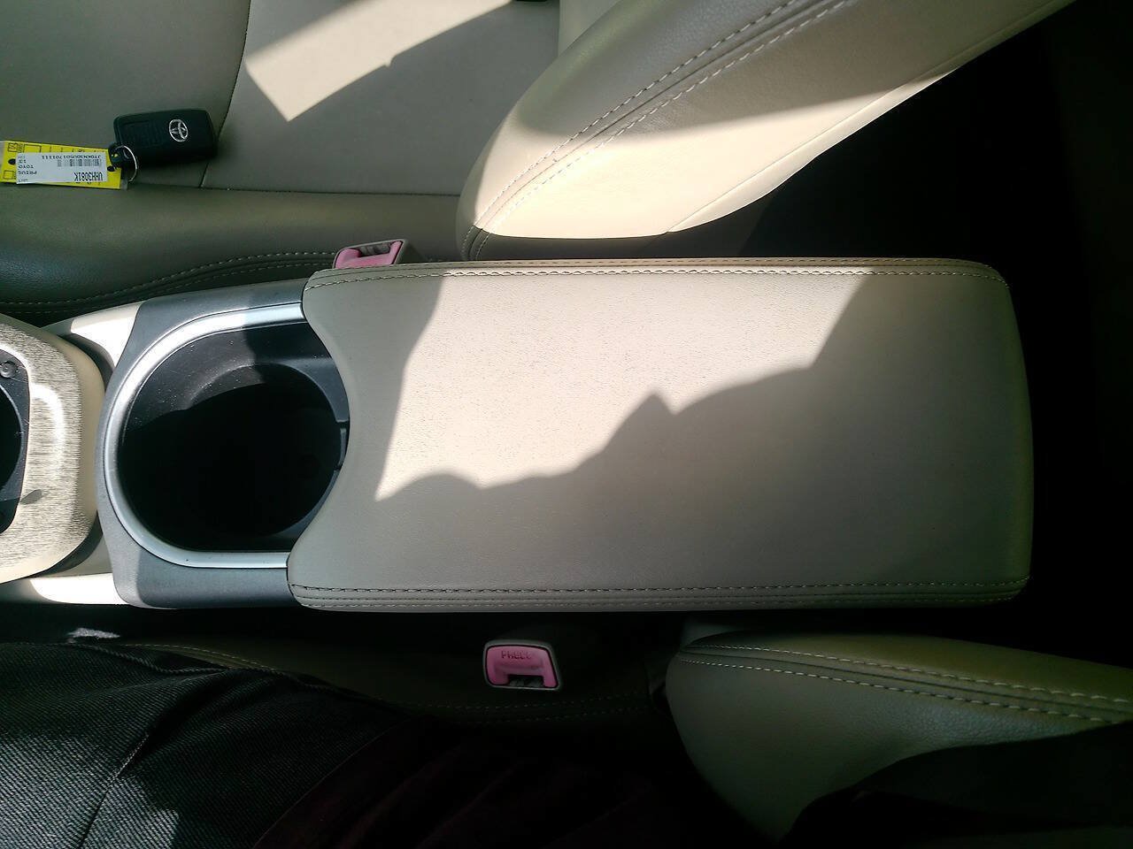 Used 2013 Toyota Prius Five FWD image 39