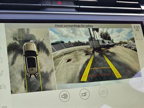 Used 2023 Land Rover Range Rover SE image 13