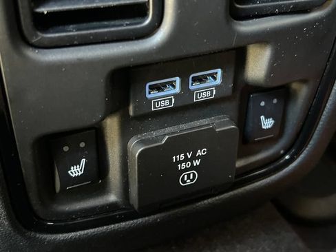 Used 2022 Dodge Durango GT AWD/4WD image 25