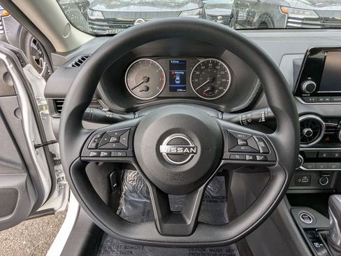 Certified 2025 Nissan Sentra S image 15