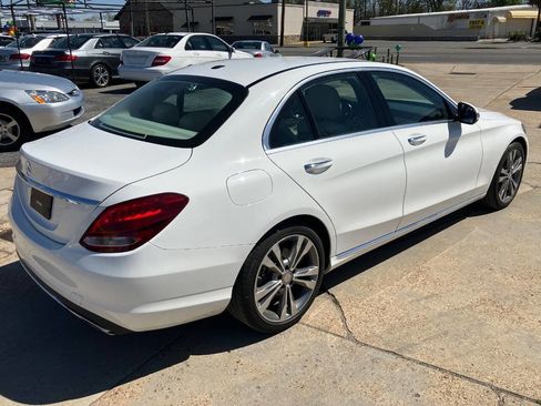 Used 2017 Mercedes-Benz C 300 Luxury image 6