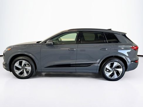 Used 2025 Audi Q6 e-tron Premium Plus image 8