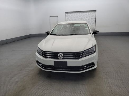 Used 2017 Volkswagen Passat 1.8T S image 15