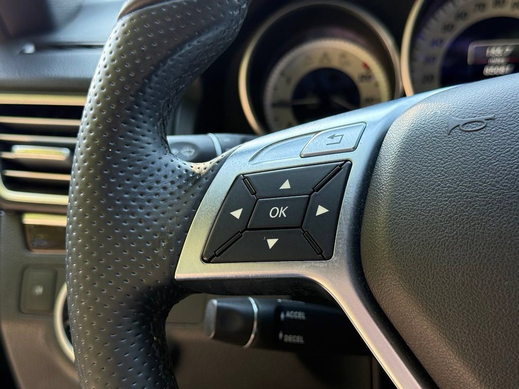 Used 2015 Mercedes-Benz E 550 Cabriolet image 23