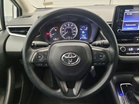 Used 2022 Toyota Corolla LE FWD image 22
