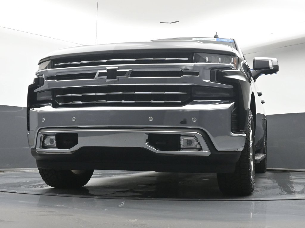 Used 2022 Chevrolet Silverado 1500 LTZ w/ LTZ Premium Package AWD/4WD image 7