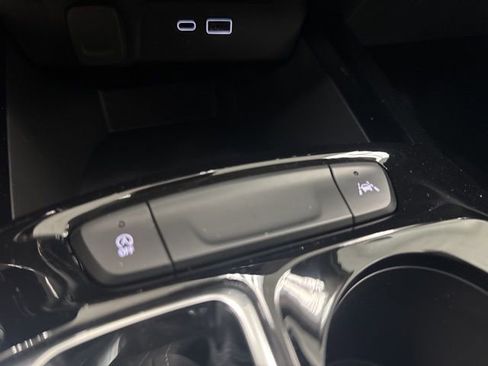 New 2026 Chevrolet Trax LT w/ Driver Confidence Package image 16