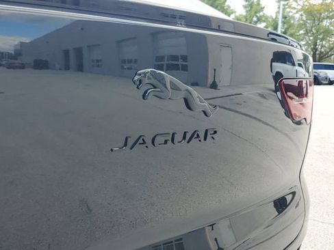 Used 2024 Jaguar I-PACE R-Dynamic HSE AWD/4WD image 9