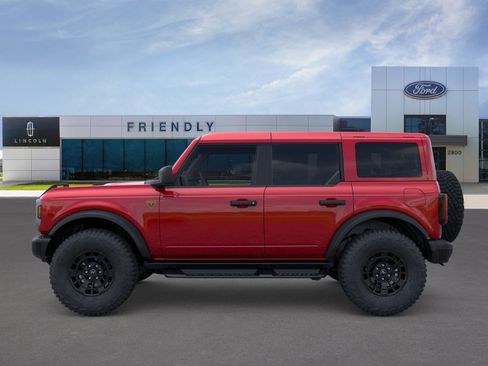 New 2026 Ford Bronco Badlands w/ Sasquatch Package AWD/4WD image 3