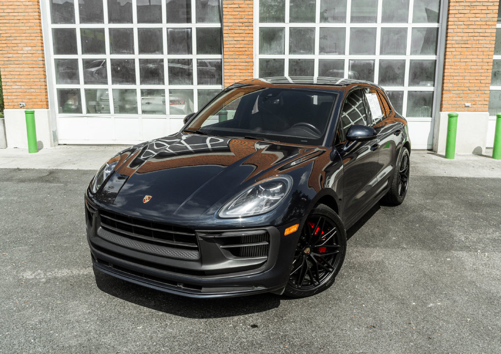 Used 2022 Porsche Macan GTS w/ Premium Package Plus AWD/4WD image 2