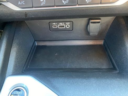 Used 2025 Nissan Altima 2.5 SV FWD image 30