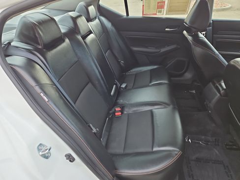 Used 2022 Nissan Altima 2.0 SR image 8