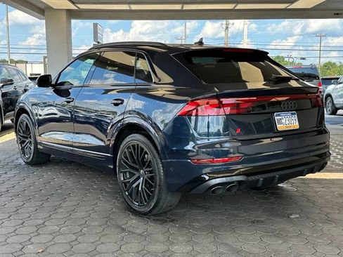 Used 2025 Audi SQ8 Prestige AWD/4WD image 25