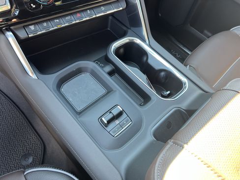 New 2026 GMC Sierra 2500 Denali w/ Denali Reserve Package image 33