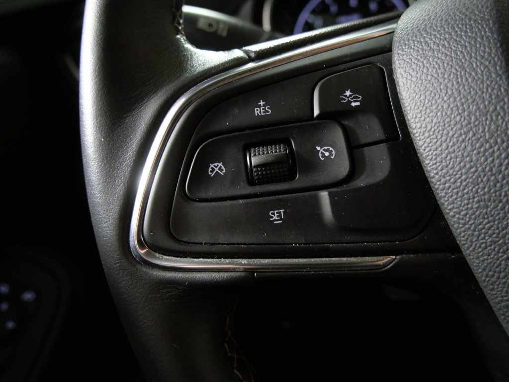 Used 2020 Buick Encore GX Select FWD image 18
