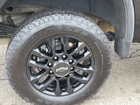 Certified 2025 Chevrolet Silverado 2500 LT w/ Trail Boss Package image 39