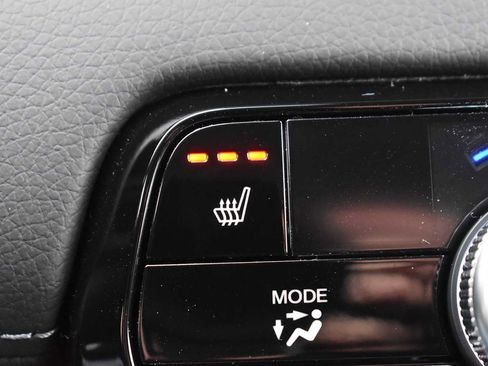 New 2025 Honda Pilot Touring image 18