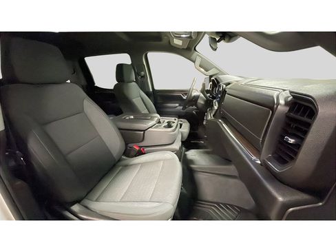 Used 2023 Chevrolet Silverado 1500 LT image 15