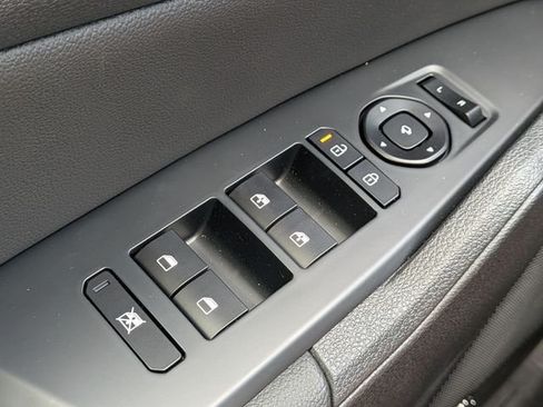 New 2026 Kia Sportage SX FWD image 28