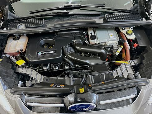 Used 2014 Ford C-MAX SEL w/ Equipment Group 302A image 33